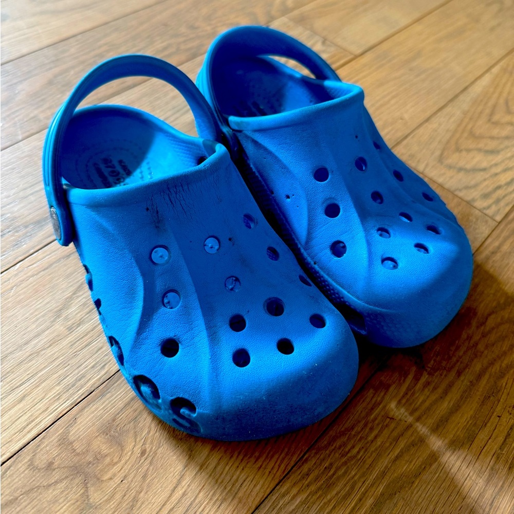 Children’s crocs